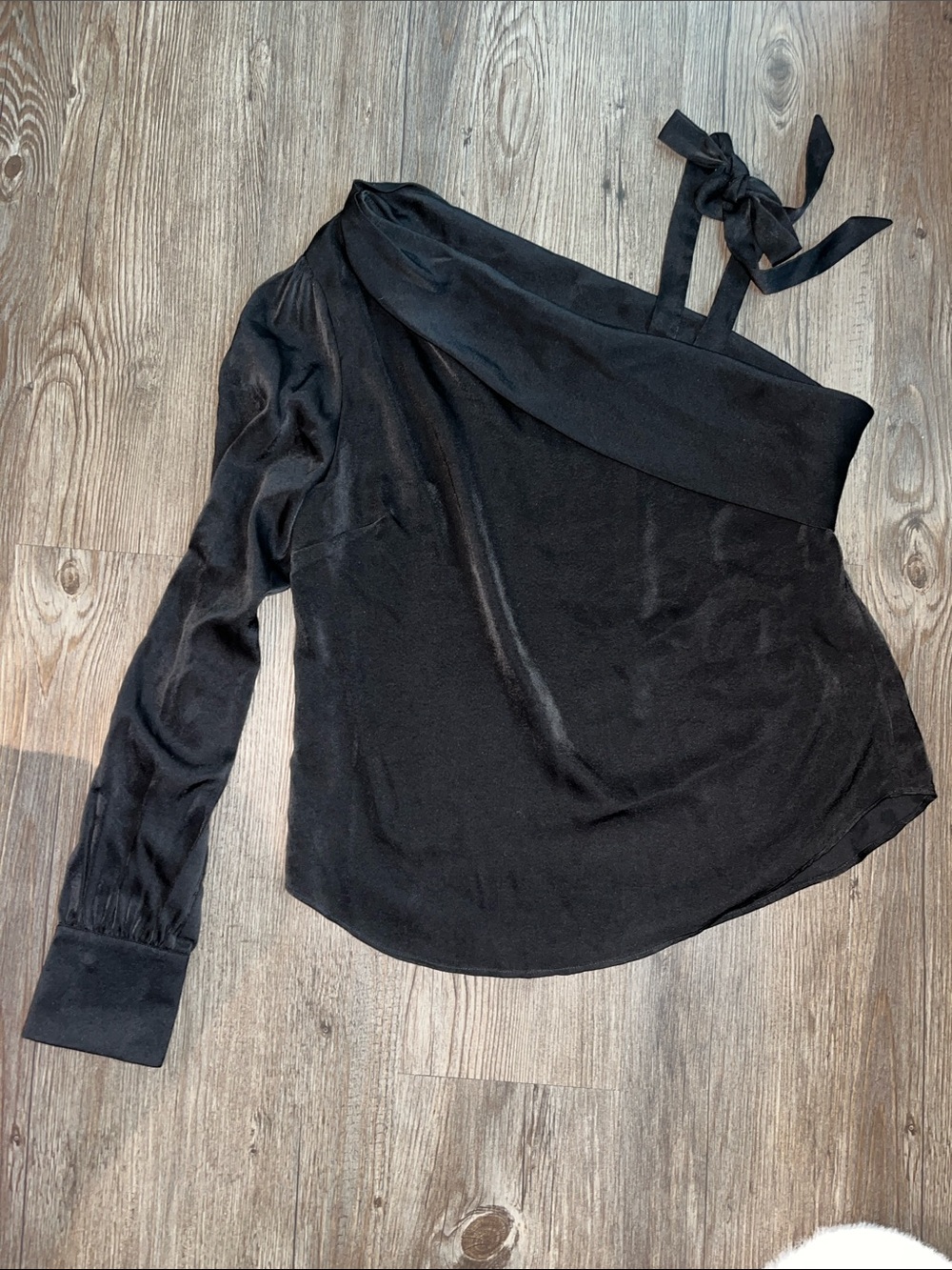HEARTLOOM One-Shoulder Tie-Strap Blouse